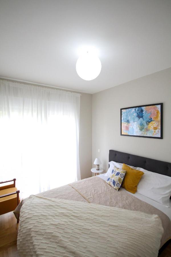 Laki Apartment Tivat Exterior photo