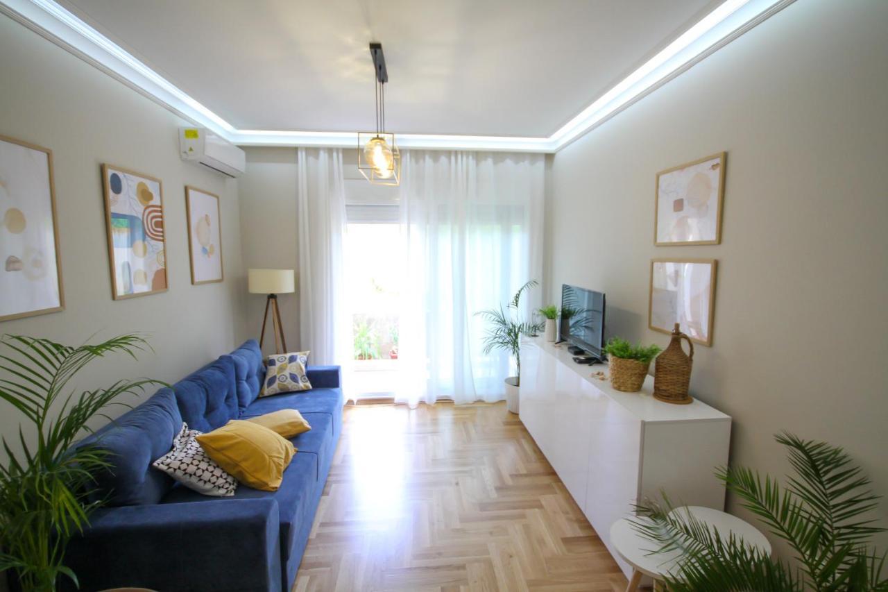 Laki Apartment Tivat Exterior photo